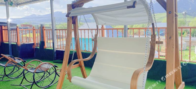 那拉提悦庭楠舍民宿图片