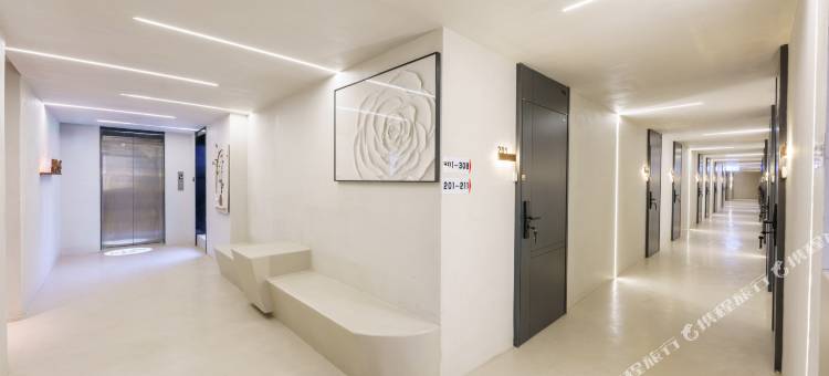 骏怡连锁酒店(大连港湾广场地铁站店)图片