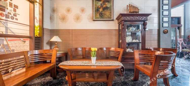 O系列克邦哲鲁克酒店-近市政厅花园(Collection O Kebon Jeruk Near Taman Balai Kota)图片