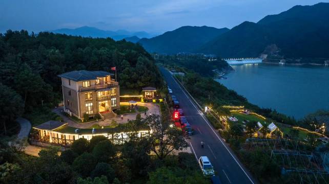 新昌湖畔雲栖民宿