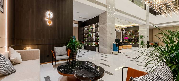 白玉兰酒店(宝鸡高铁南站店)图片