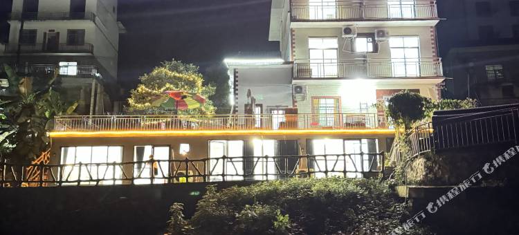 栖湖居民宿(浩坤湖景区店)图片