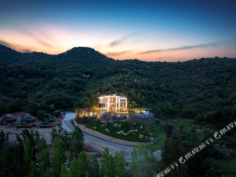 茱萸里·山月酒店