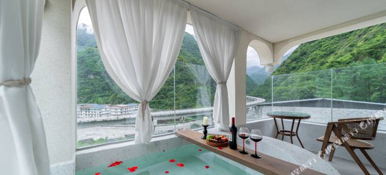 貊山下私汤民宿图片