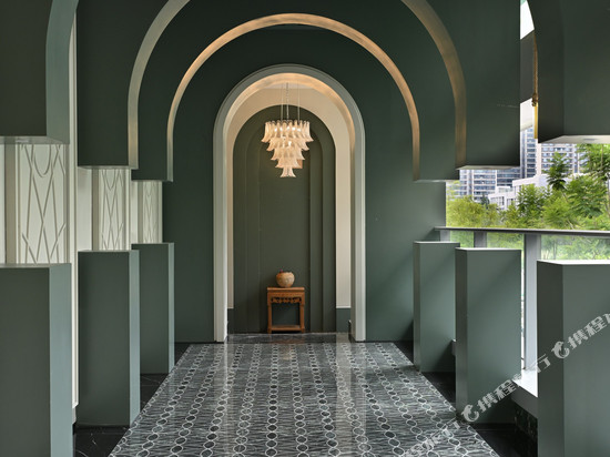 魔住花园酒店(四河地铁站店)