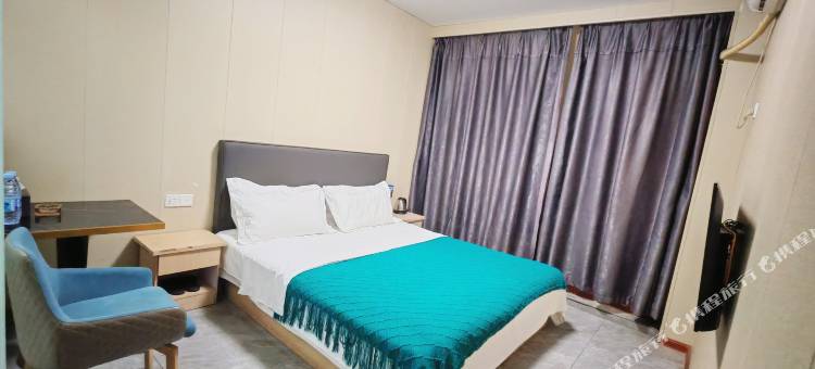 轻居·欢酒店(湖南科技大学软件职业技术大学店)图片