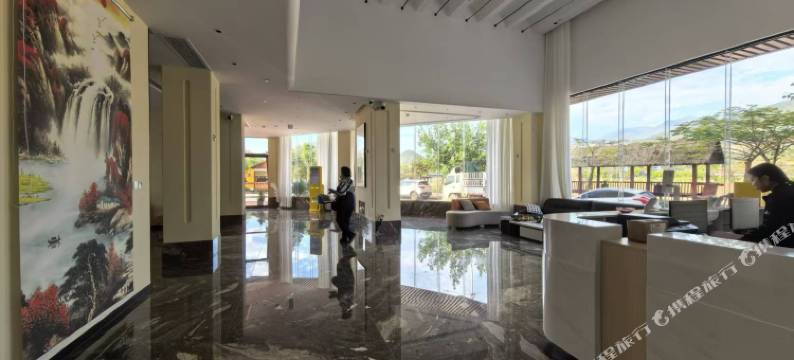 镇沅云上酒店图片