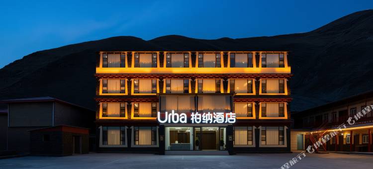 柏纳酒店(康定新都桥店)图片