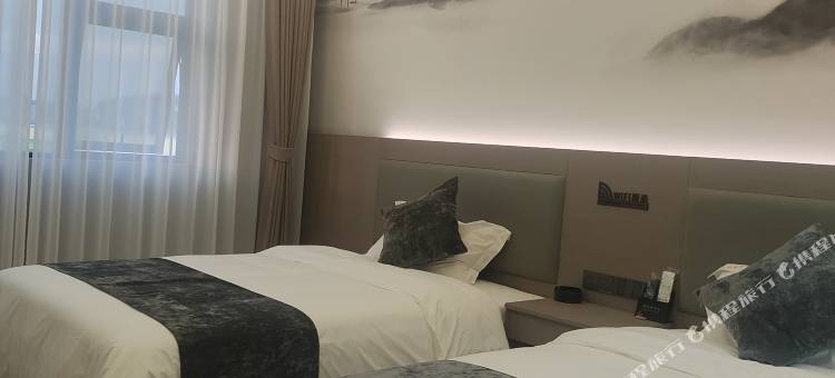普定骏诚源酒店图片