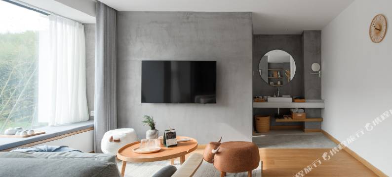 莫干山原舍·怀谷私汤溯溪民宿(野邻花园营地店)图片