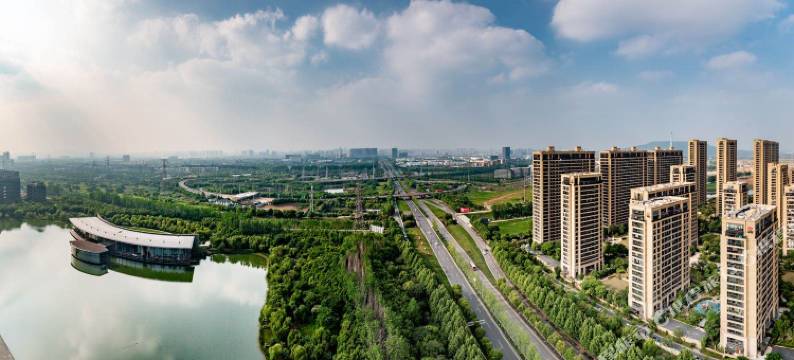 蓝湾假日酒店(南京砂之船奥莱店)图片