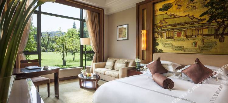 平行世界庭院酒店图片