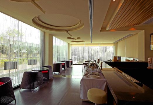 ALL-UR Boutique Motel Pingtung Branch Hotel Overview