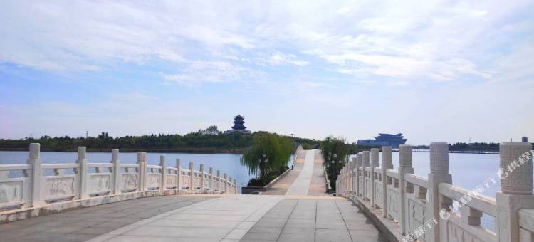 白玉兰酒店(东营清风湖南一路店)图片