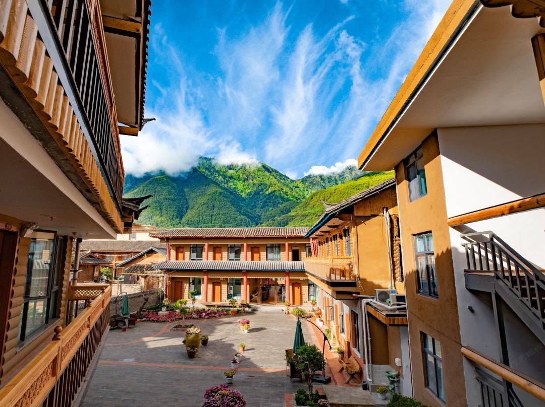 摩梭墅苑｜LuguLake mosuo·全湖景度假别院(泸沽湖大落水村店)图片