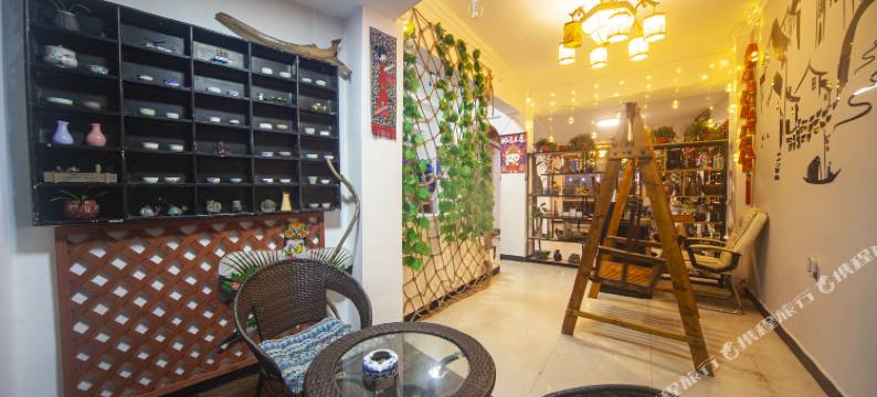 凤凰西陵居(凤凰古城西门城楼店)图片