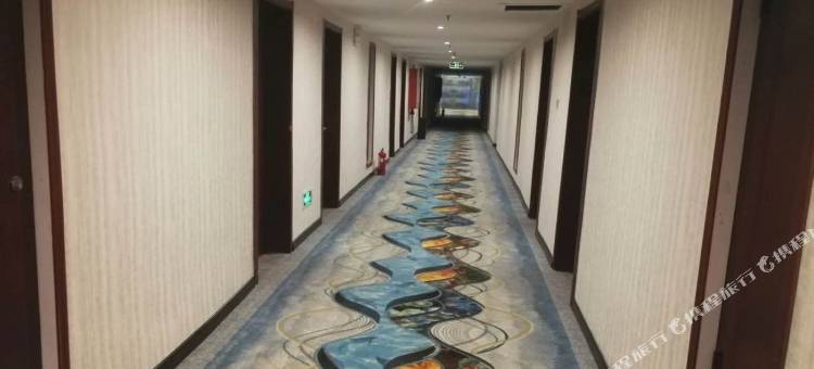 轻住·居佳精品酒店(中心汽车站店)图片