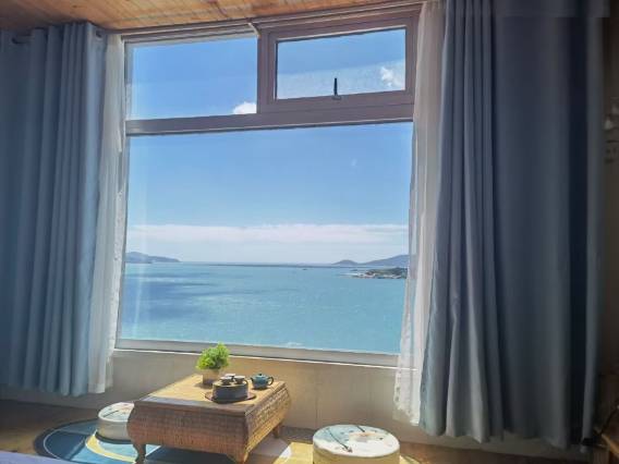 兜兜风 • Sunrise海景民宿