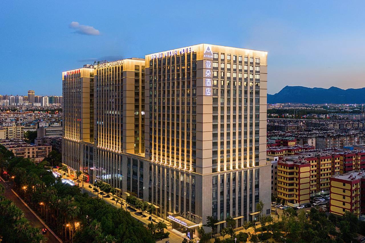 昆明西山区大观公园亚朵酒店图片