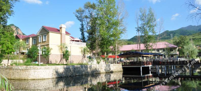 北京雾朦溪谷山庄(雾灵西峰东极仙谷自然风景区店)图片
