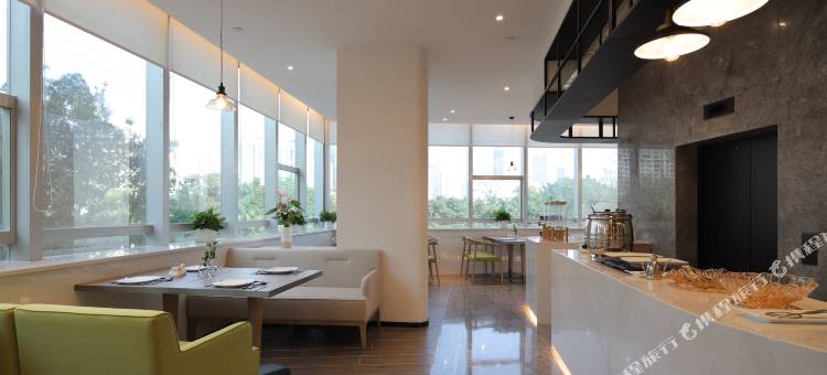 深圳东门壹棠服务公寓(老街地铁站店)图片