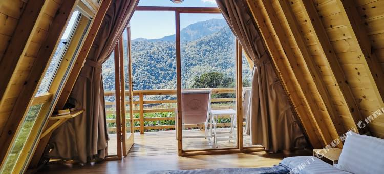 达瓦更扎沐云谷野奢星空度假酒店图片