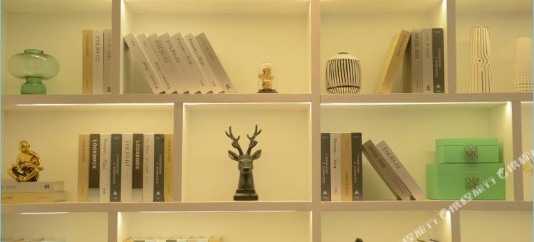 艾思酒店(成都青白江文化体育中心店)图片