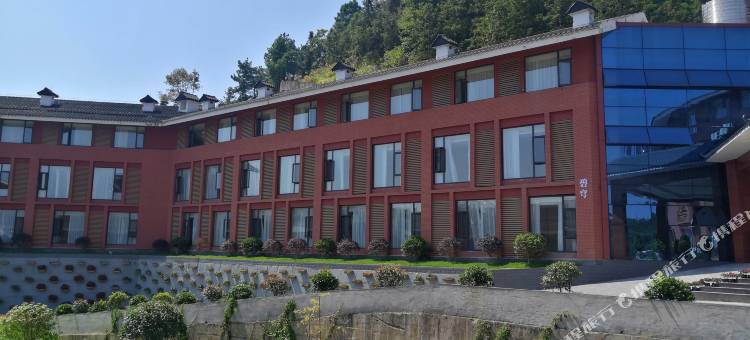 麻江深蓝酒店(双拥广场店)图片