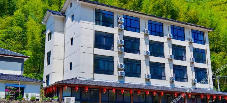 安吉食栖民宿图片