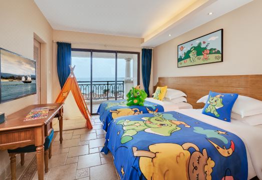 Gemland Hotel Twin-Moon Bay Huizhou Hotel Overview