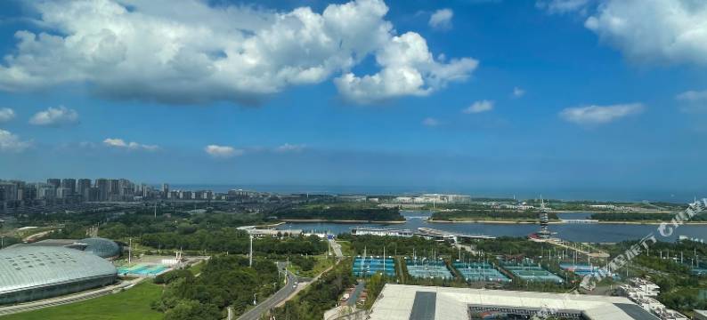 V蓝伴海海景公寓(日照万达广场店)图片