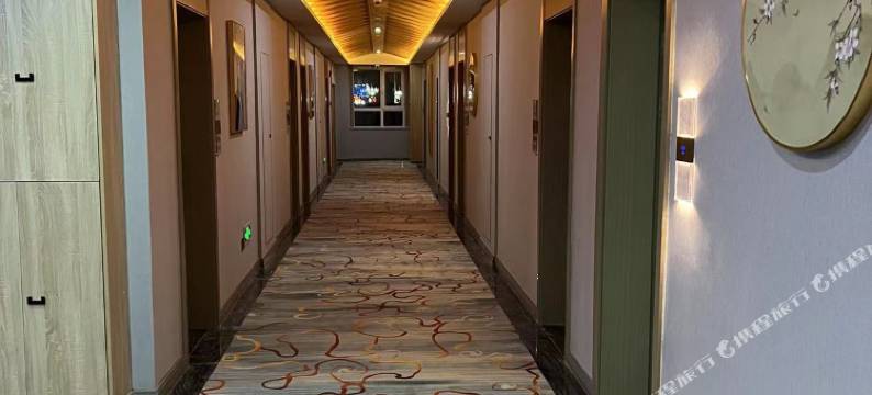 香巴拉酒店图片