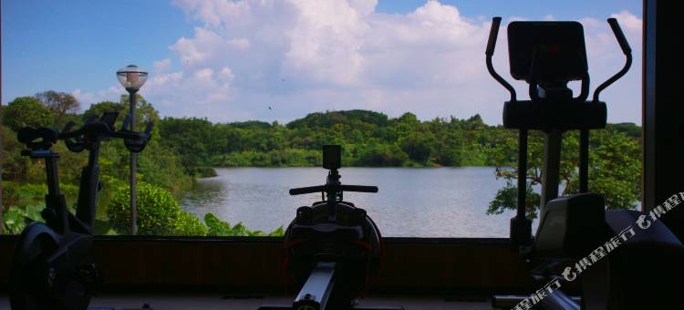 东莞松山湖银丰逸居酒店图片