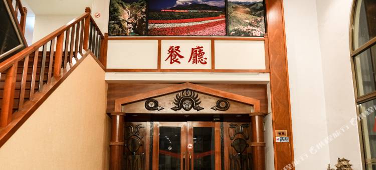 鲤鱼潭旅图片