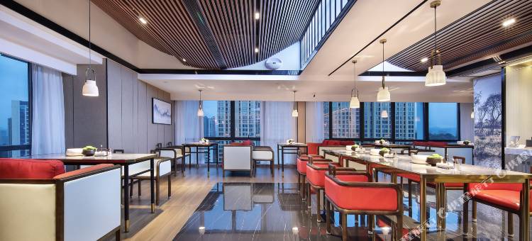 丽橙酒店·逸(宜昌中南路兴发广场店)图片