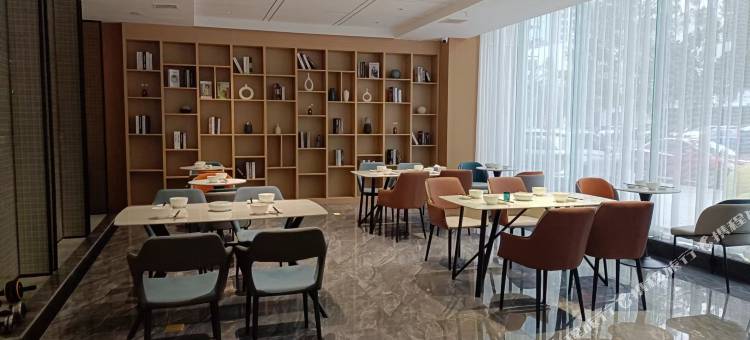 美宿酒店(常德万达广场高铁站店)图片