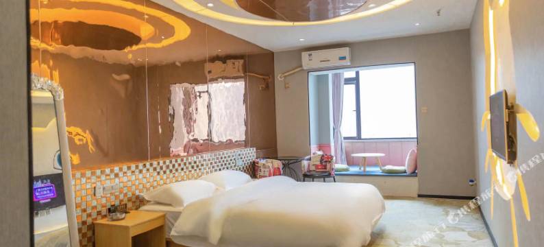 长沙六月主题酒店图片