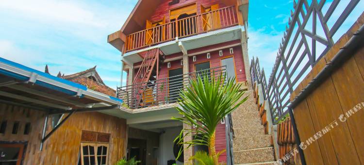 奥巴勒达图民宿-羽毛球场附近-由羽毛球酒店管理(Hotel O Bale Datu Homestay Near Lapangan Bulutangkis by'u Badminton)图片