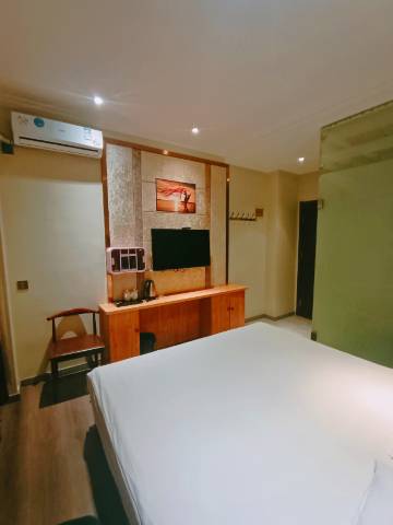 和成宾馆(医科大附院店)