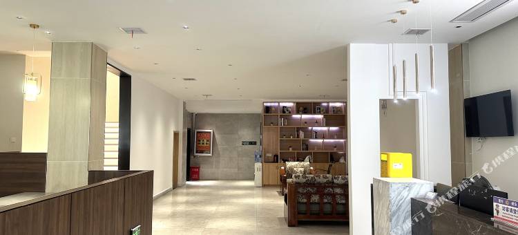 如家华驿精选酒店(赣州经开区万达广场店)图片