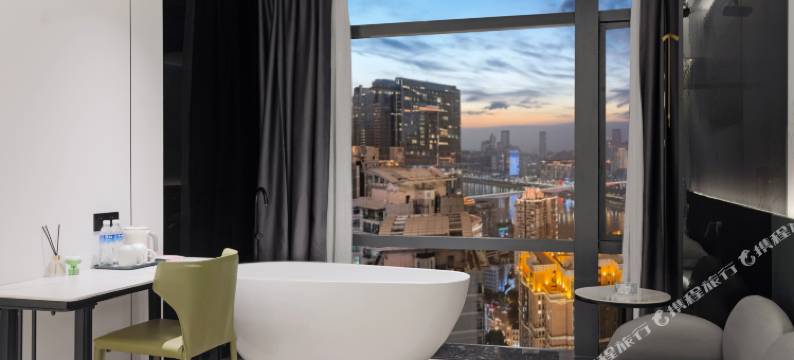 重庆渝中解放碑洪崖洞柏瑞酒店图片