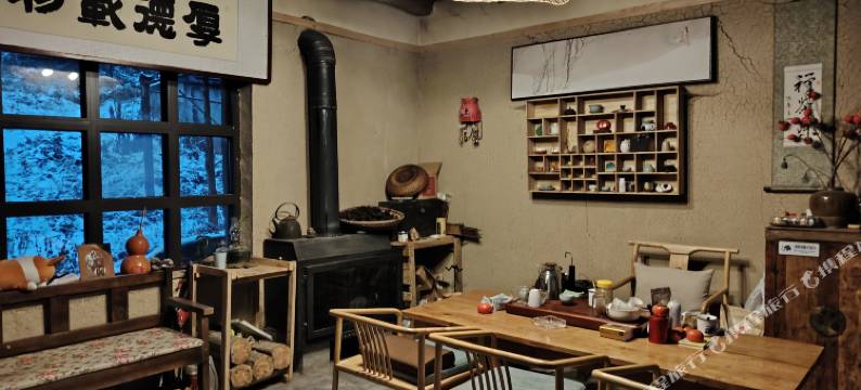 大美假日智能酒店(十堰上海路店)图片