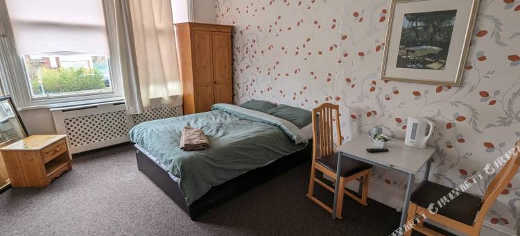 奥姆斯比联排别墅(Ormsby Townhouse)图片