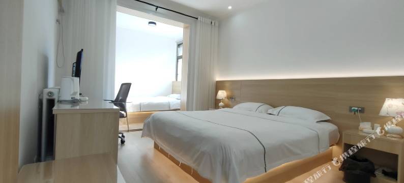 秦塬酒店(西安咸阳国际机场店)图片