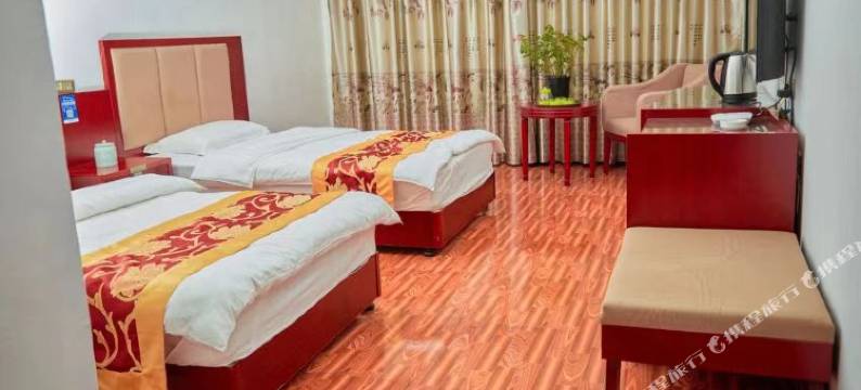 依山别舍(阿依河景区店)图片