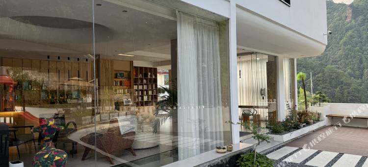 云漫山居.ENJOY诧寂艺术设计师美宿(张家界国家森林公园店)图片