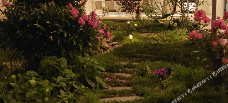 特克斯青屿木民宿(特克斯八卦城离街店)图片