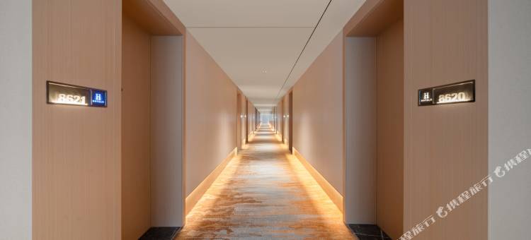 H水晶酒店(西安西二环白家口地铁站店)图片