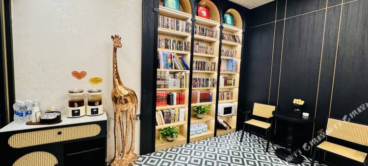 艺龙瑞云酒店(兰州中山桥西关地铁站店)图片