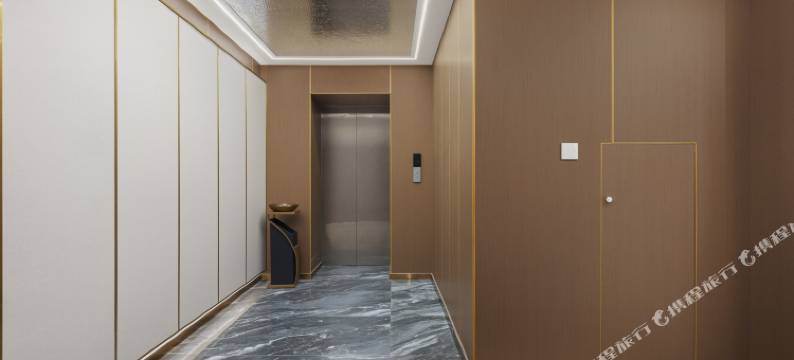 Urba柏纳酒店(巩留县人民广场店)图片